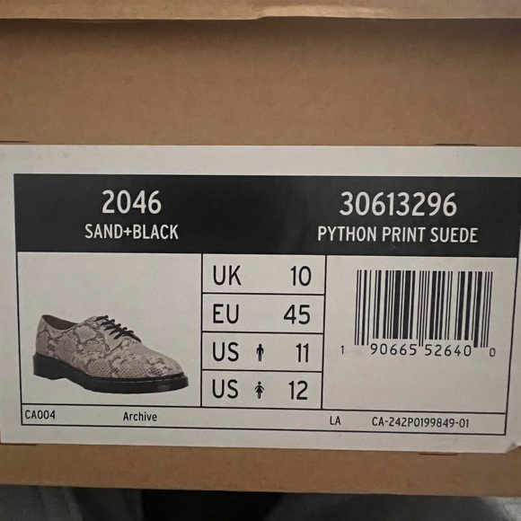 Dr. Martens Python Suede Oxford - Picture 7 of 7